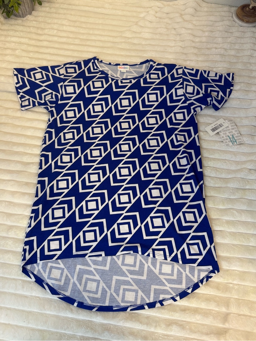 Lularoe Gracie tee size 14